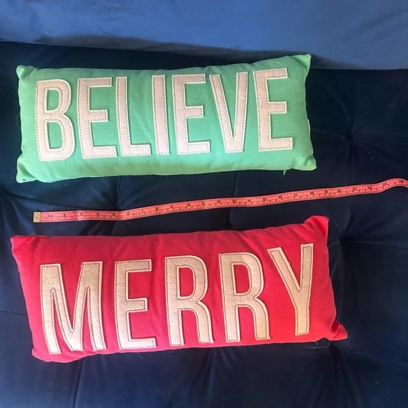 Turquoise “Believe” and Pink “Merry” Throw Accent Pillows Set of 2 - Picture 3 of 7